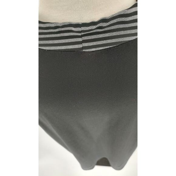 Worthington Woman's Black White Stripped Shell Top Size XL Pleat Front more room - Picture 5 of 8